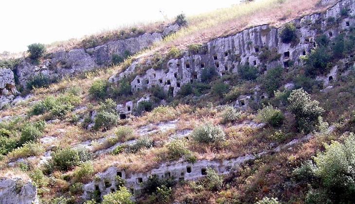 necropoli di pantalica - patrimonio unesco sicilia