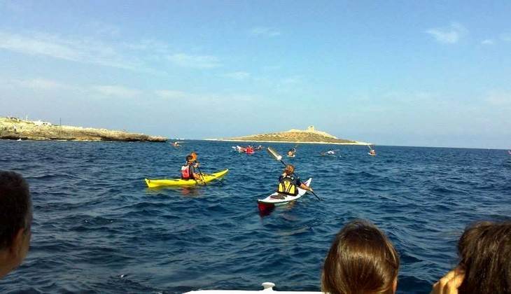 kayak sicilia - attrazioni isola delle femmine