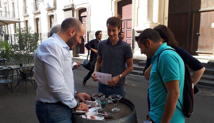 team building sicilia  - street food catania