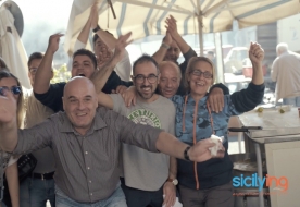 team building sicilia  - street food catania 